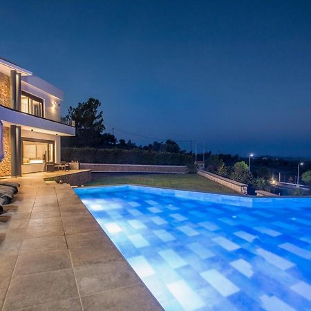 Villa Indira Kalithies Exteriör bild