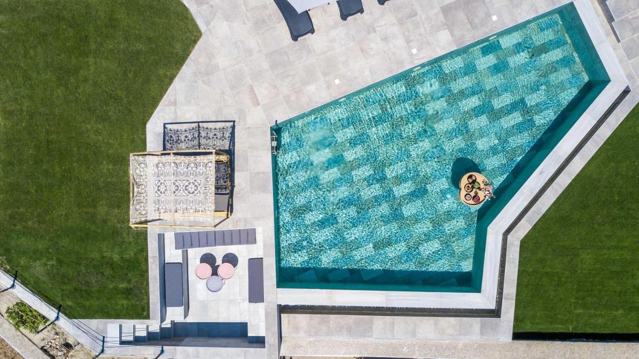 Villa Indira Kalithies Exteriör bild